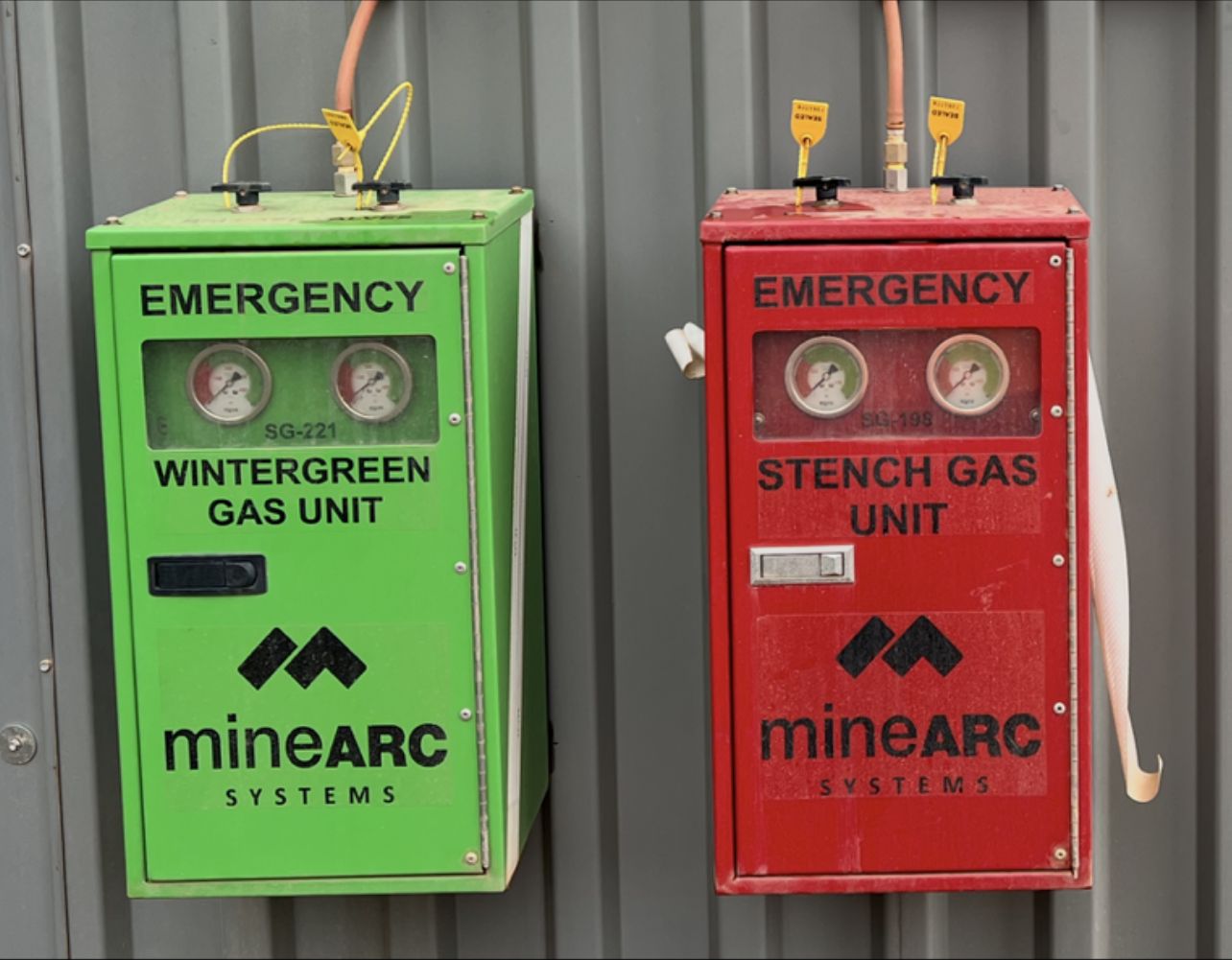 MineARC wintergreen and stench gas emergency warning units
